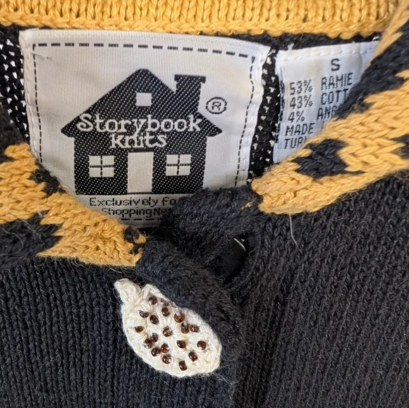 Sweater Cat Cardigan Paw Buttons Paw Print On Back Of Sleeves Size S - Picture 7 of 8